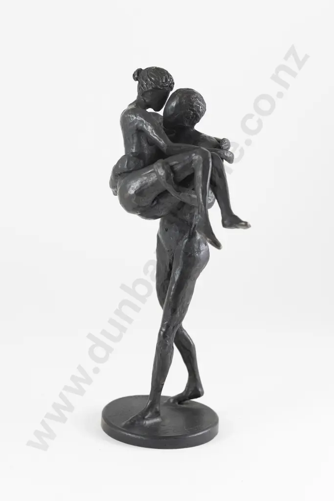 Bronze Figural Sculpture of Lovers Image 1++