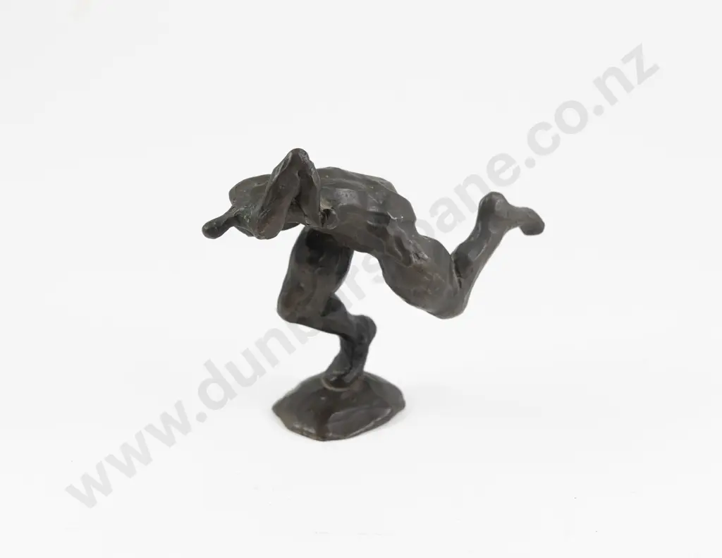 Bronze Figural Sculpture Image 1++