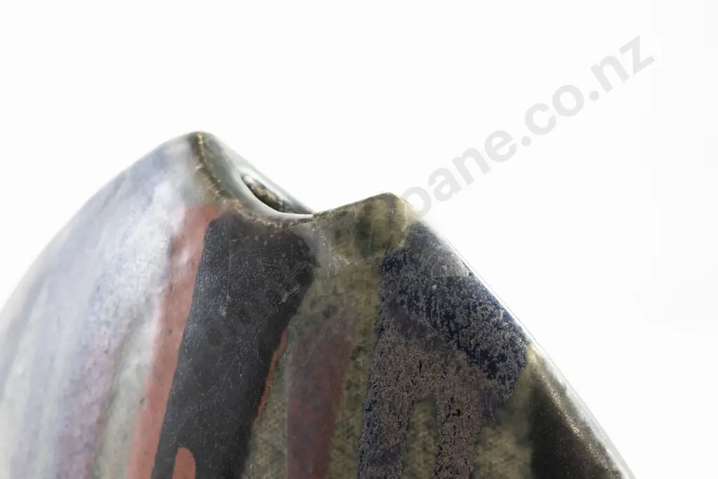 Doreen Blumhardt Spade Form Vase (a/f) Image 1++
