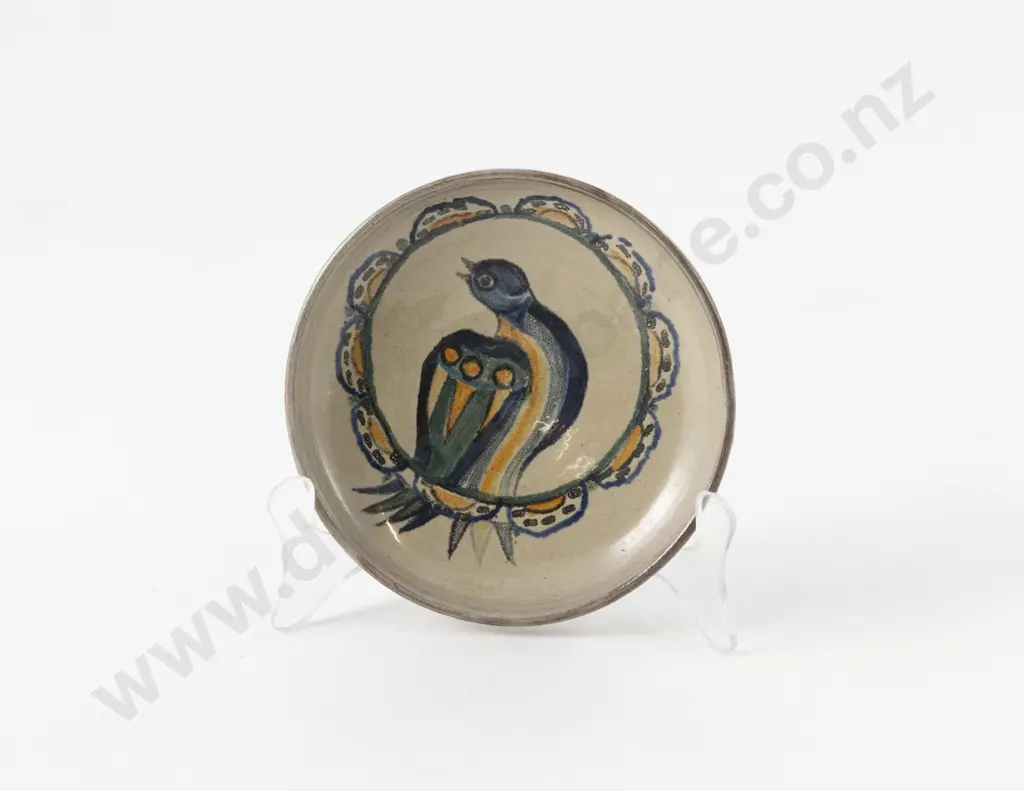 Small Elizabeth Lissaman Hanging Plate Image 1++
