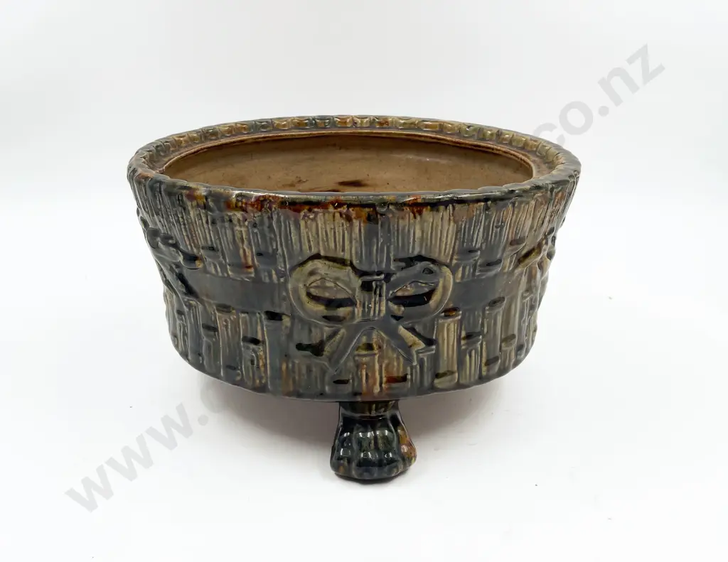Peter Hutson & Co Tripod Footed Jardiniere Image 1++