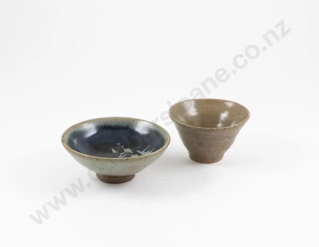 Len Castle Footed Bowl & Lorna Henry Footed Bowl Image 1++
