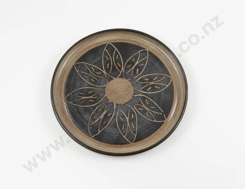 Possible Juliet Peter Dish Image 1++