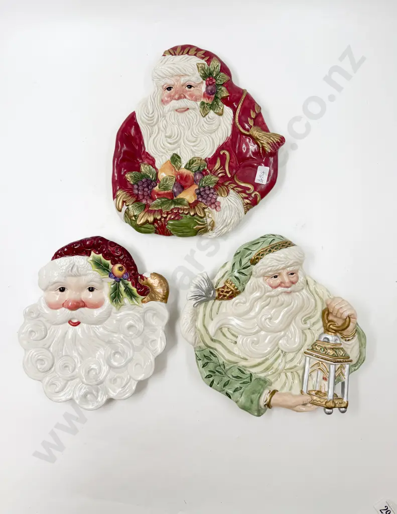 Three Fitz and Floyd Santa Claus Plates Image 1++