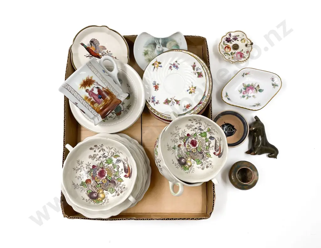 RD Hampshire Soup Coupes With Saucers and Assorted China Image 1++