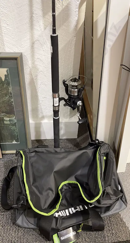 As New Shimano Fishing Rod and Carry Bag Image 1++