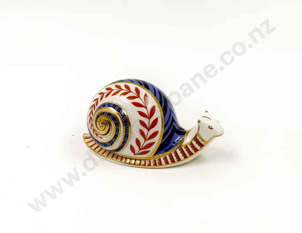 RCD Snail Paperweight Image 1++