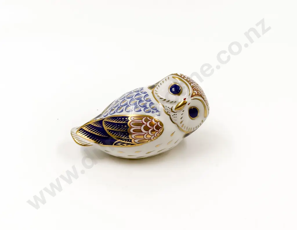 RCD Owl Paperweight Image 1++
