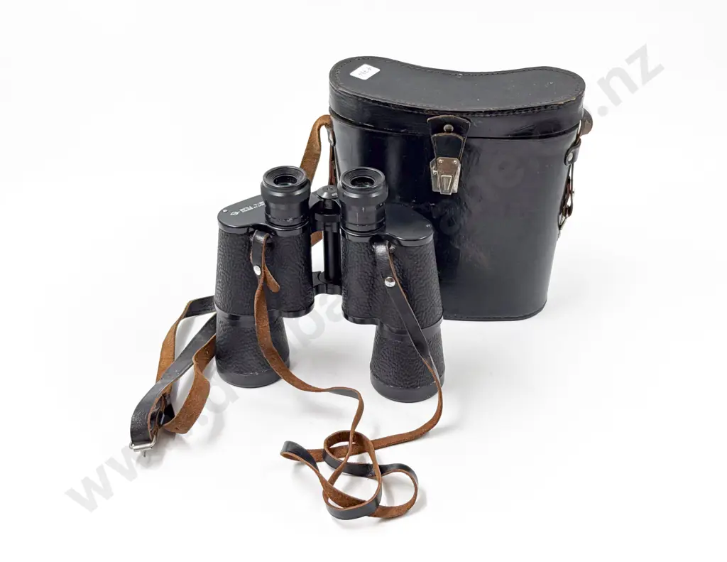 Vintage Set of Cased Binoculars Image 1++
