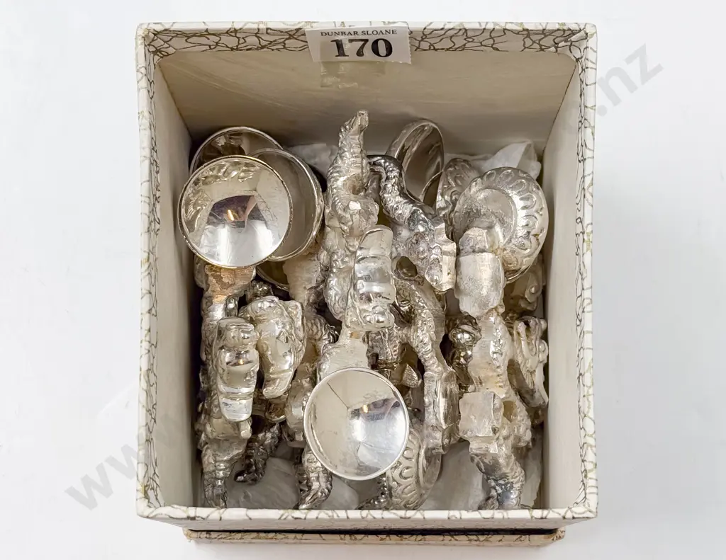 Small Quantity of White Metal Dragon Form Tea Lights Image 1++