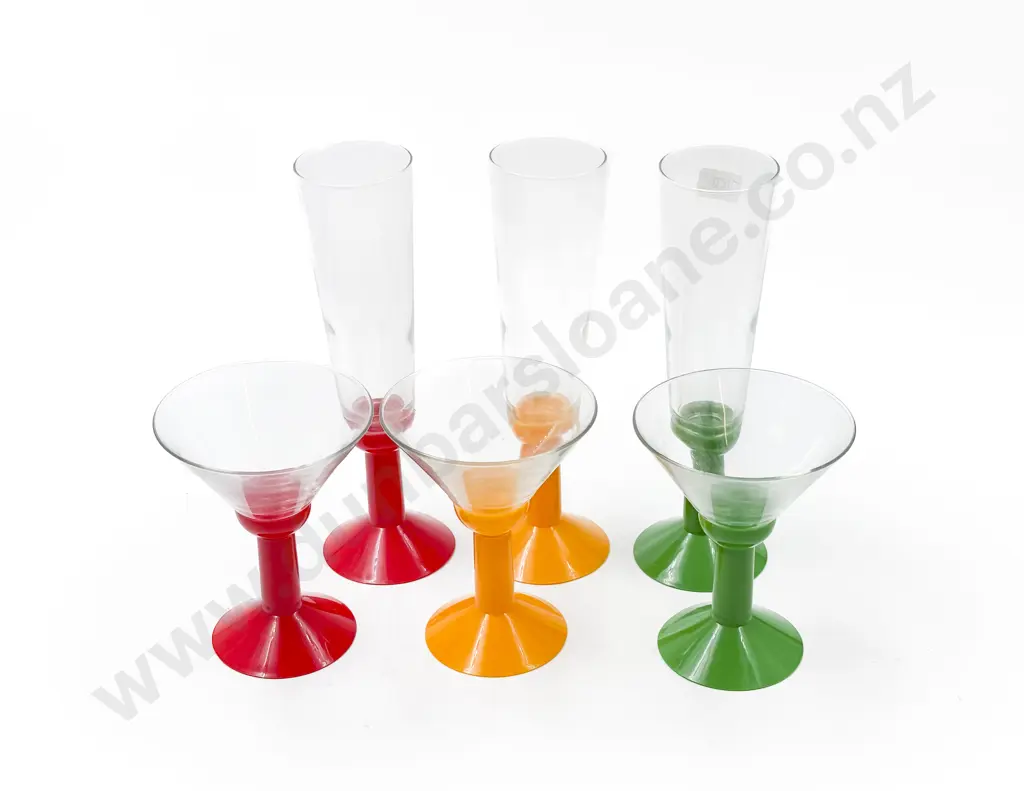 Six Mid C20th Assorted Glasses Image 1++