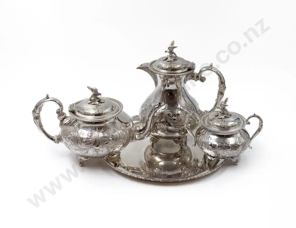 S/P Tea & Coffee Service on S/P Tray Image 1++