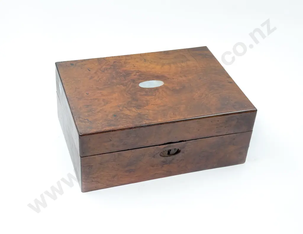 Victorian Walnut Writing Slope Image 1++
