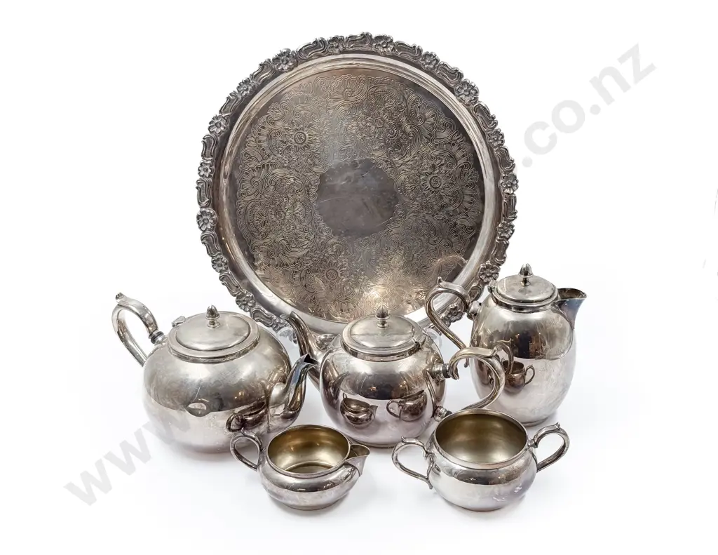 S/P Tea Service on S/P Tray Image 1++