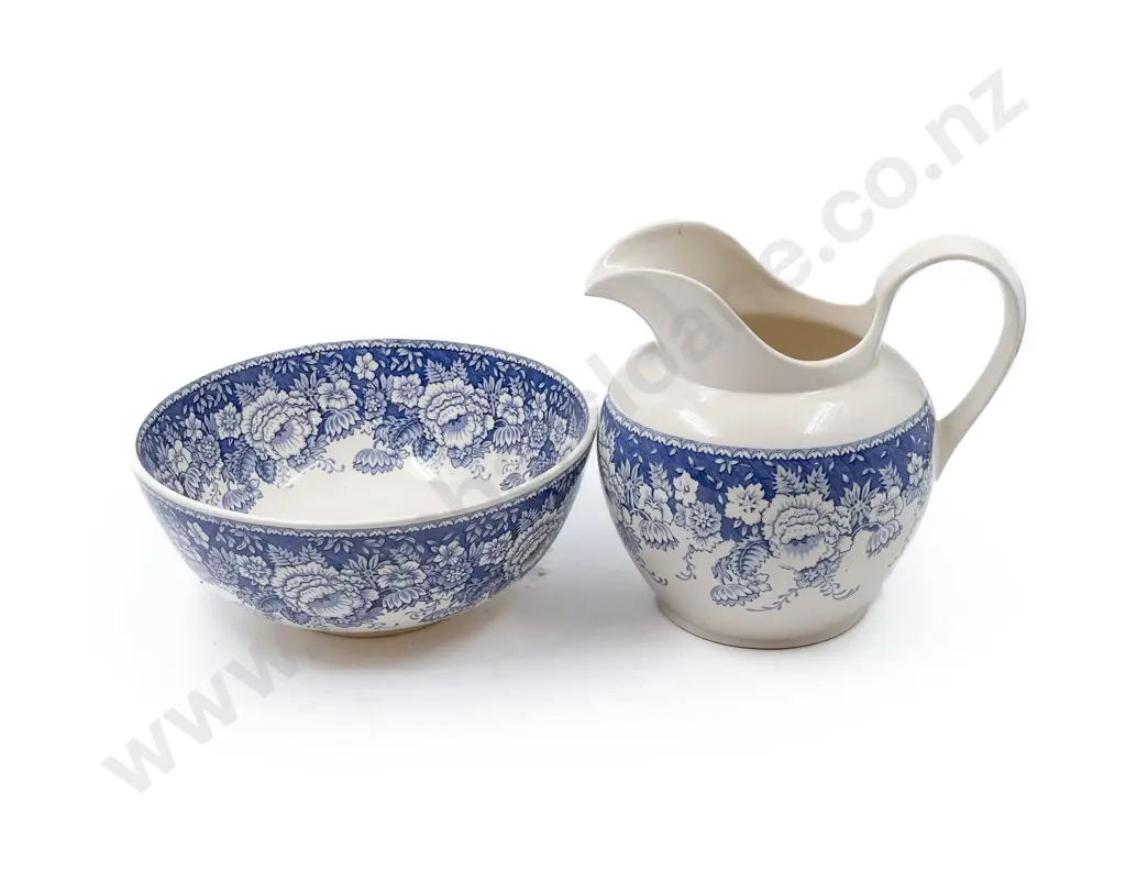 Mason's Crabtree & Evelyn Bowl & Ewer Image 1++