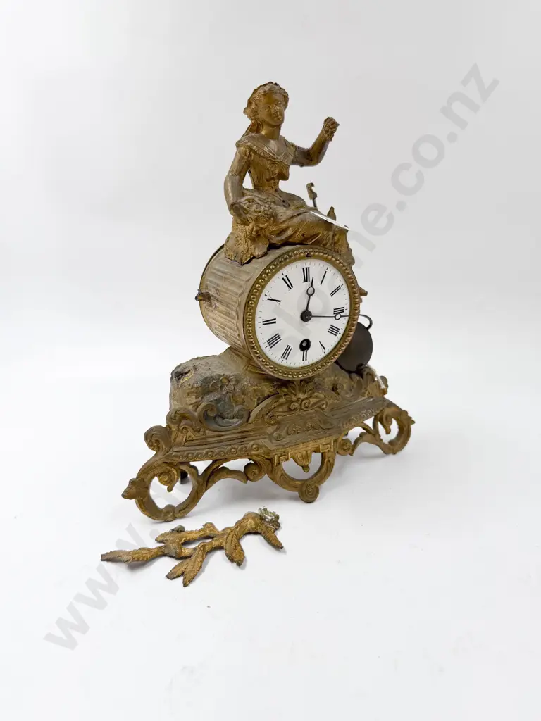 Gilt Metal Mantel Clock Image 1++