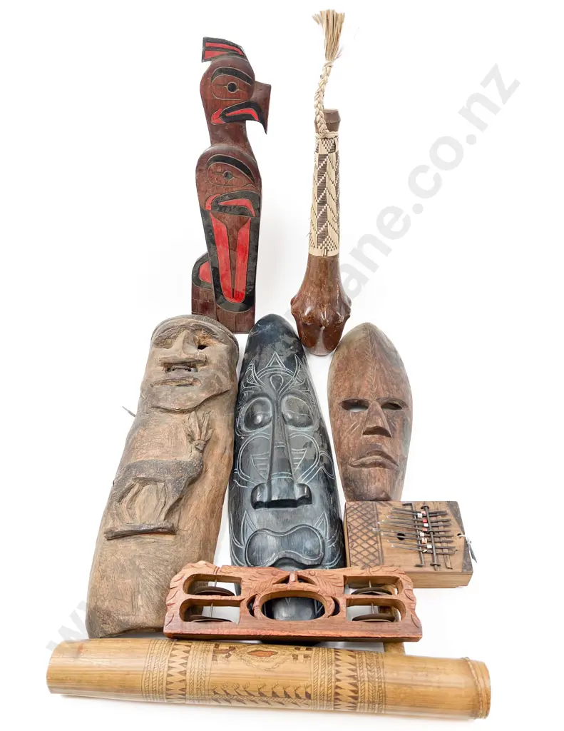 Small Quantity of Assorted Tourist Ware Image 1++