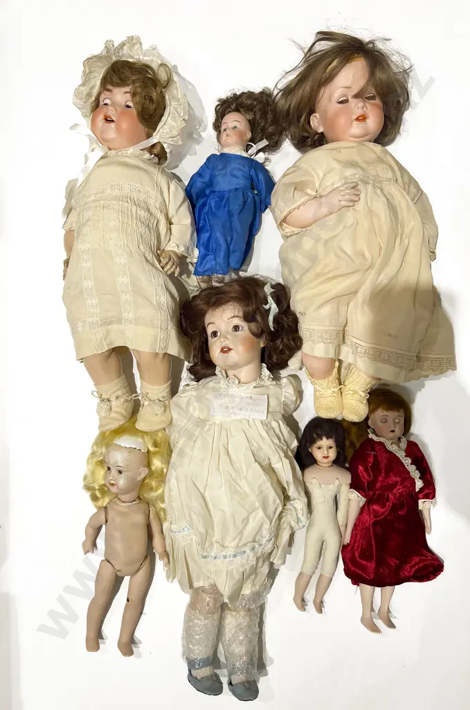 Qty of Antique Dolls Image 1++