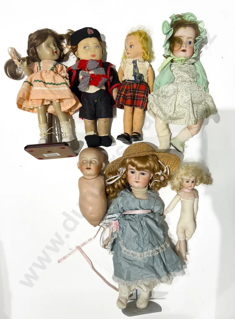 Qty of Antique Dolls Image 1++
