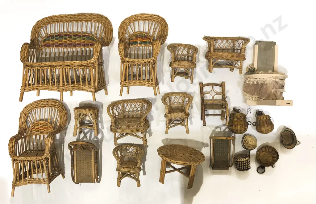 Vintage Doll Cane Three Piece Suite & Assorted Furniture Image 1++