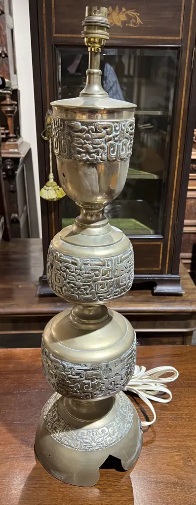 Heavy Brass Table Lamp Image 1++