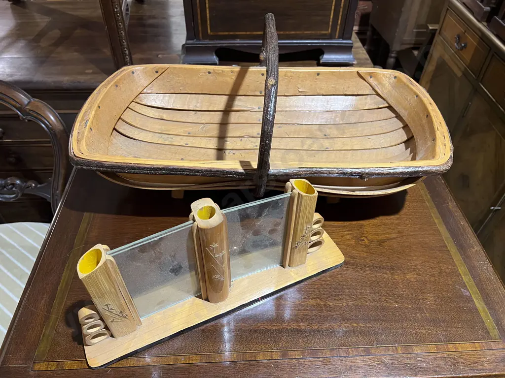 Stylized Basket and Other Image 1++