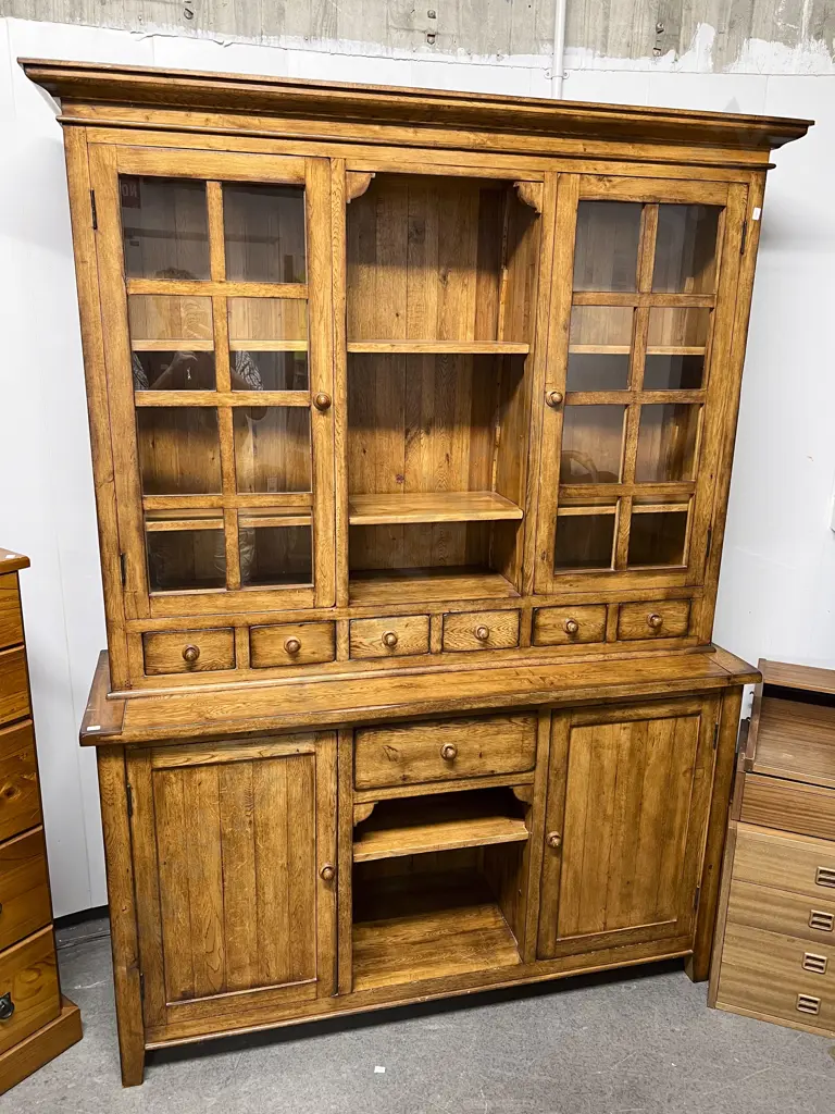 Oak Two Stage Kitchen Dresser Image 1++