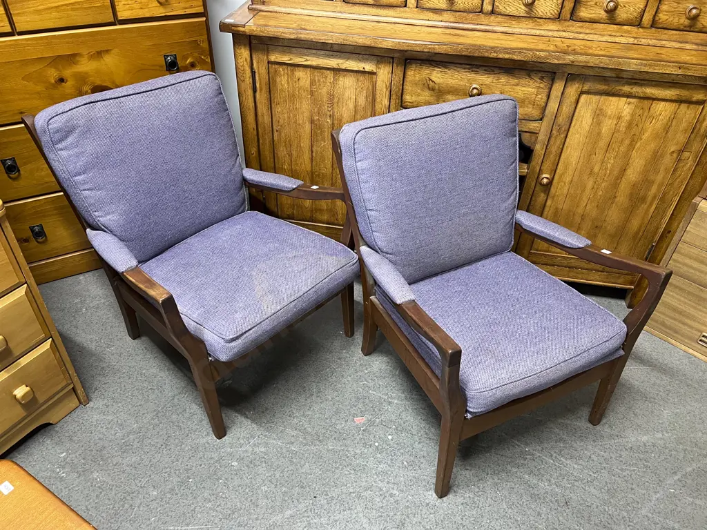 Pair of Mid C20th Armchairs Image 1++