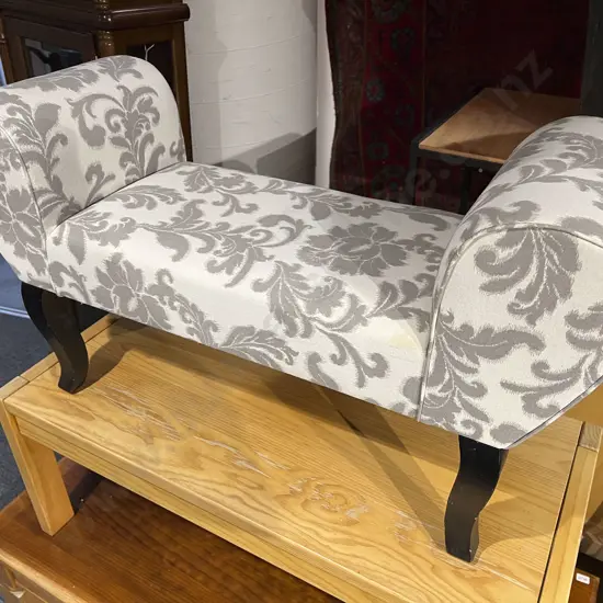 Small Bedroom Seat