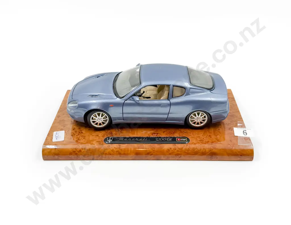 Burago Maserati Model Car on Stand Image 1++
