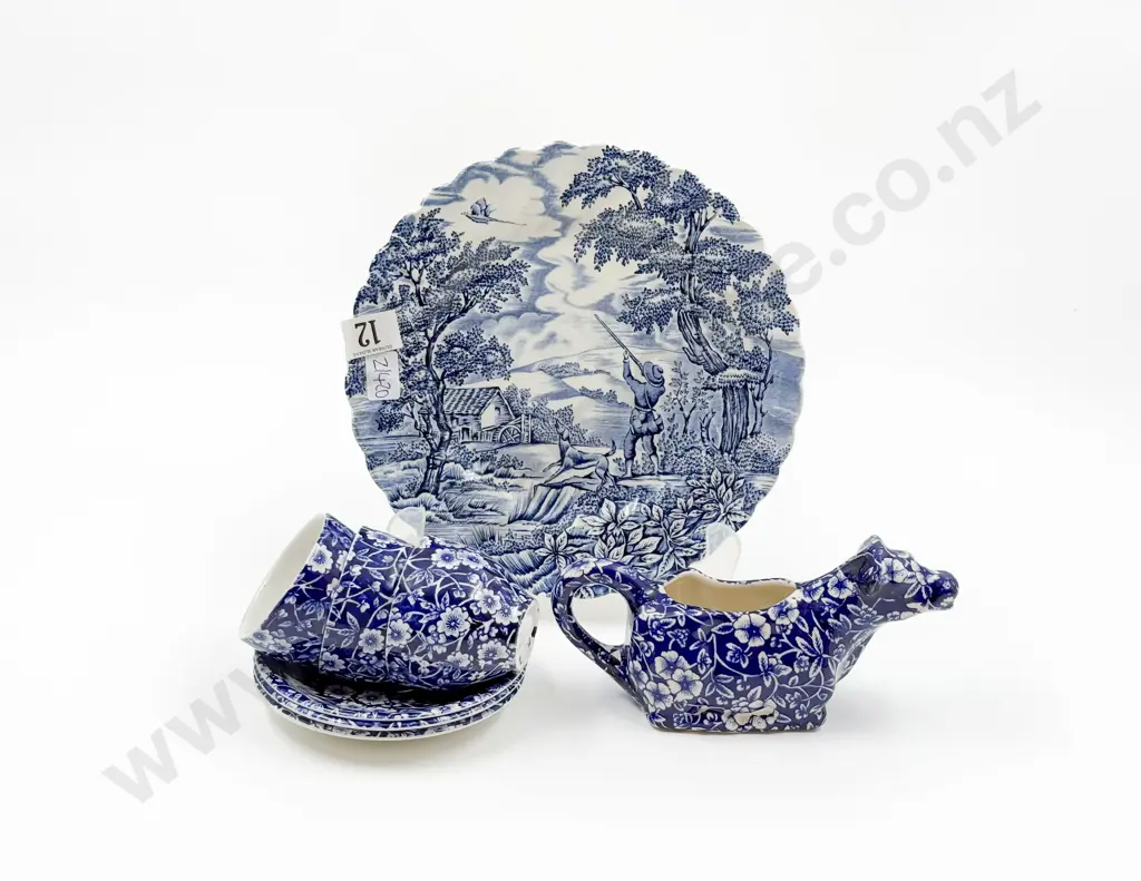 Small Quantity of Blue & White China Image 1++