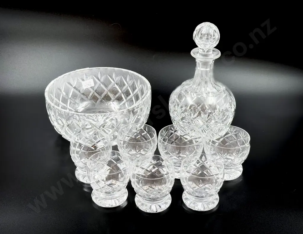 Small Quantity of Crystal incl Decanter Image 1++