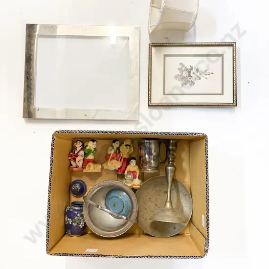 Small Quantity of Assorted