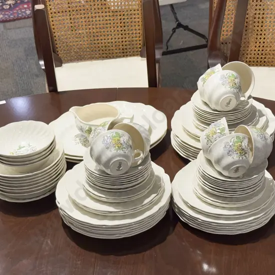 Royal Doulton "Sutherland" Part Dinner Set