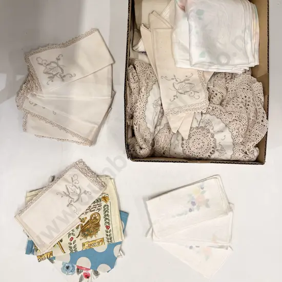 Quantity of Various Napkins etc