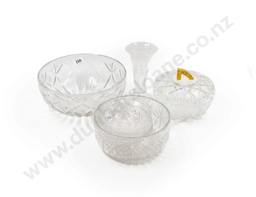 Various Crystal & Glassware Image 1++