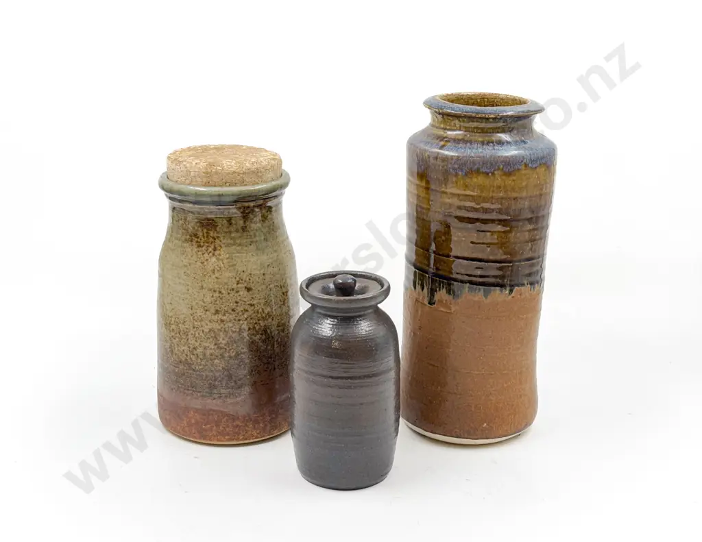 Three Pieces NZ Pottery Image 1++