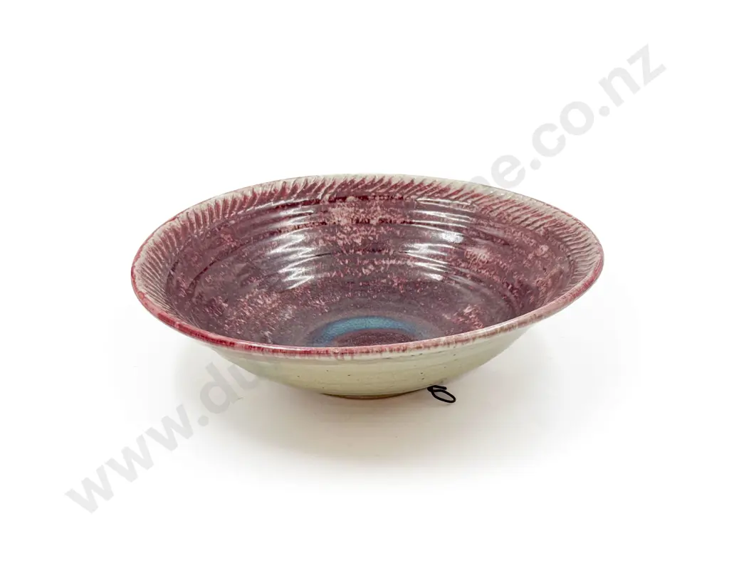 Mirek Smisek Large Wall Charger Image 1++