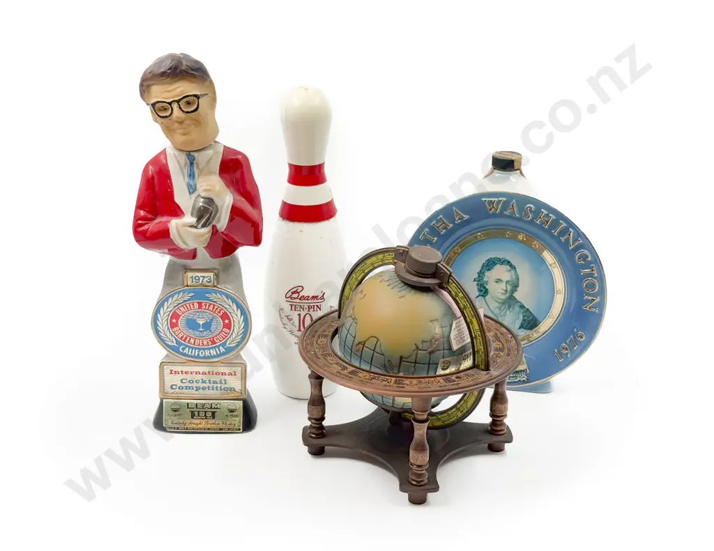 Four Assorted Novelty Decanters Image 1++