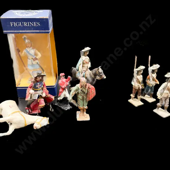 Small Quantity of Lead Figures etc