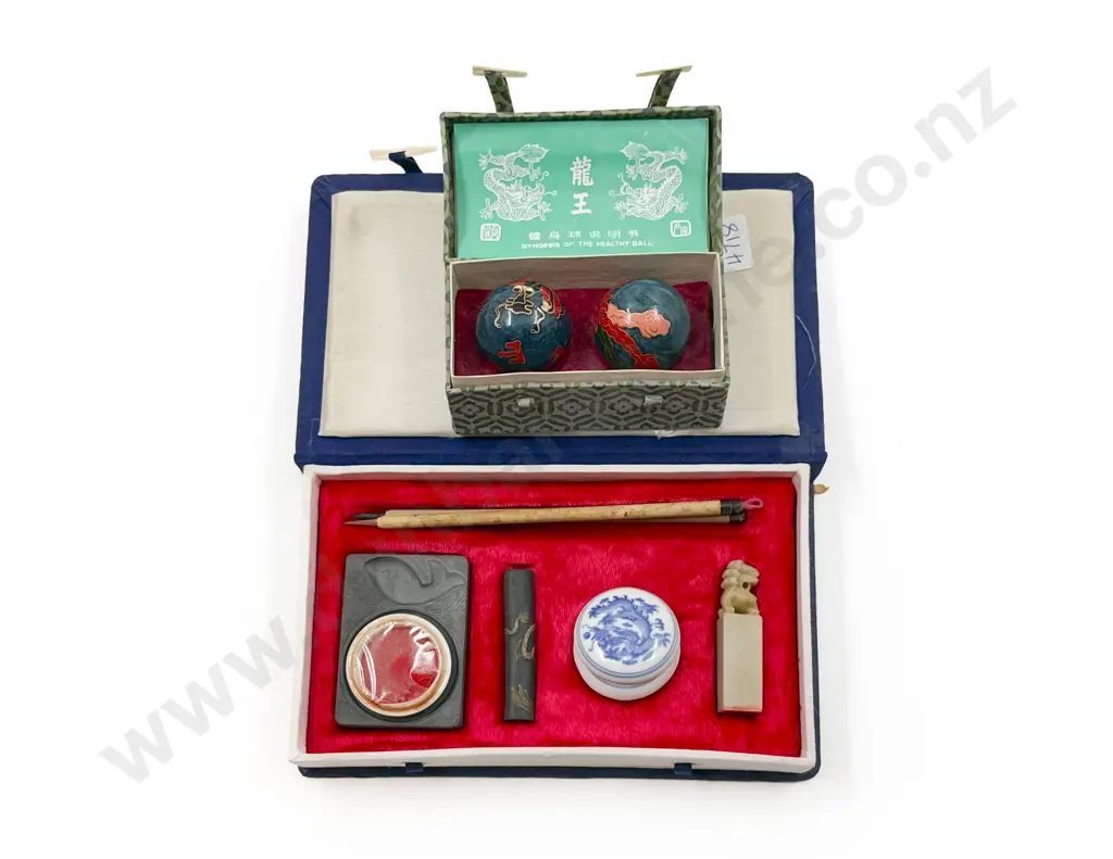 Boxed Chinese Caligraphy Set & Meditation Balls Image 1++