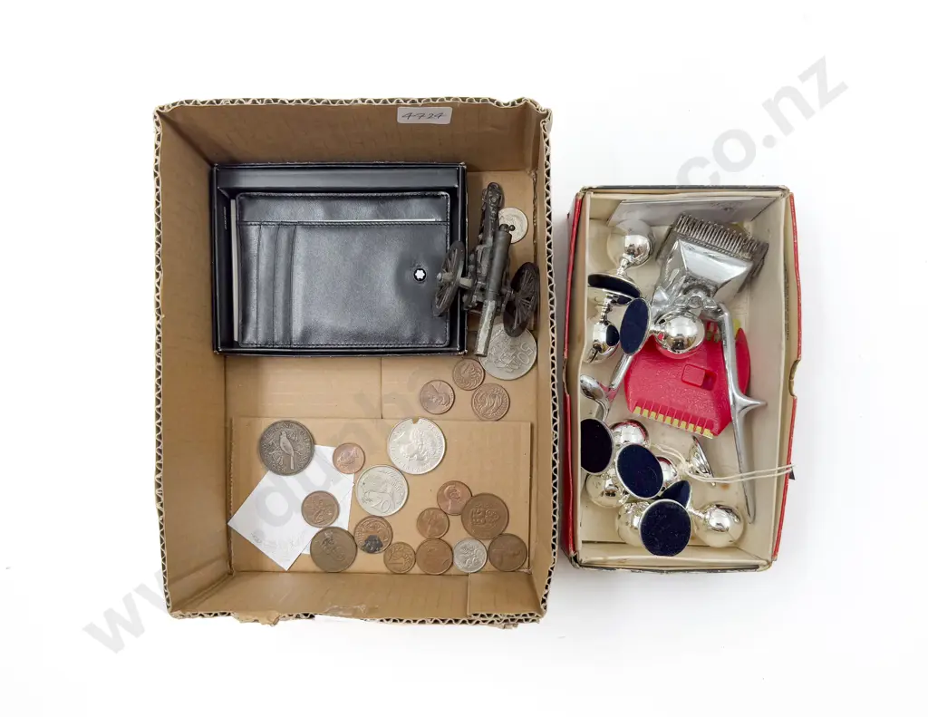 Small Quantity of Assorted Image 1++