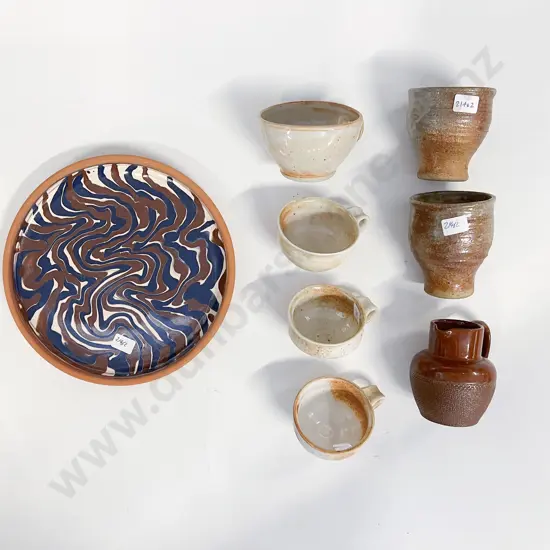 Box Quantity of Assorted Pottery