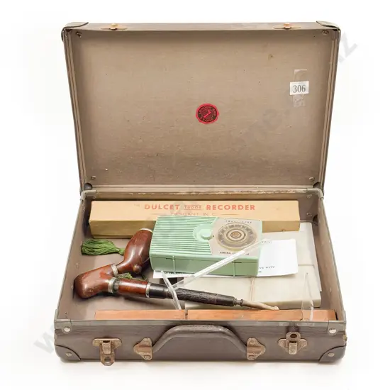 Box of Assorted Vintage incl Transistor Radio & Recorder etc