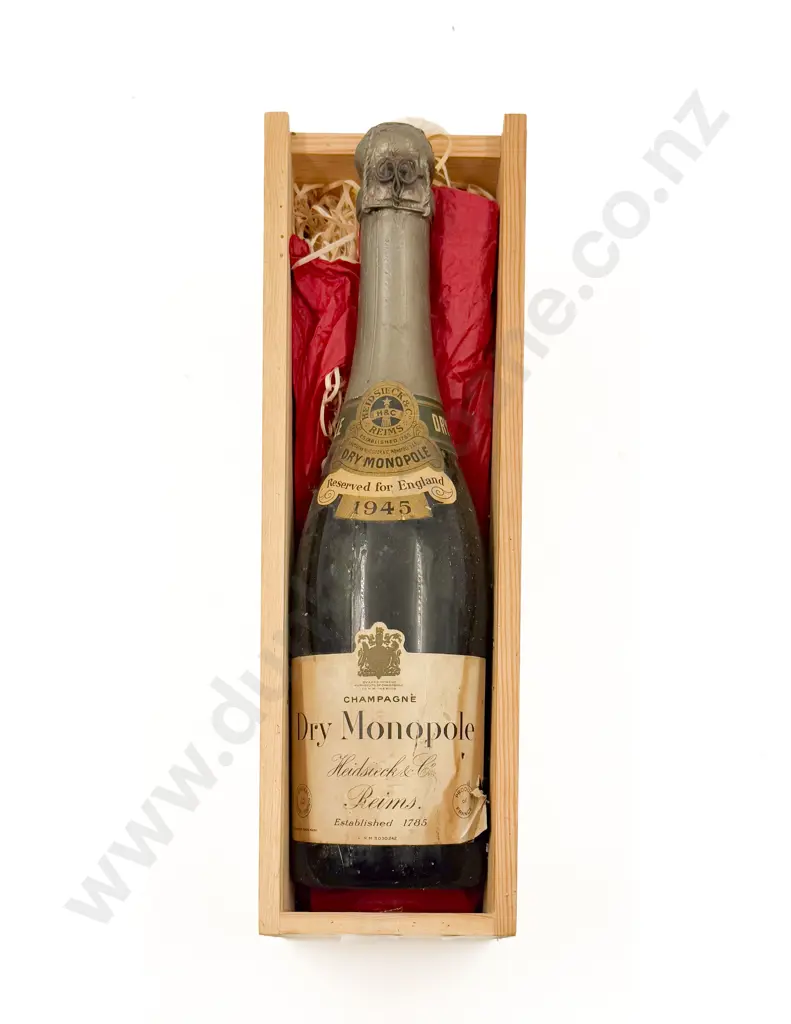 Boxed Dry Monopole Champagne Image 1++