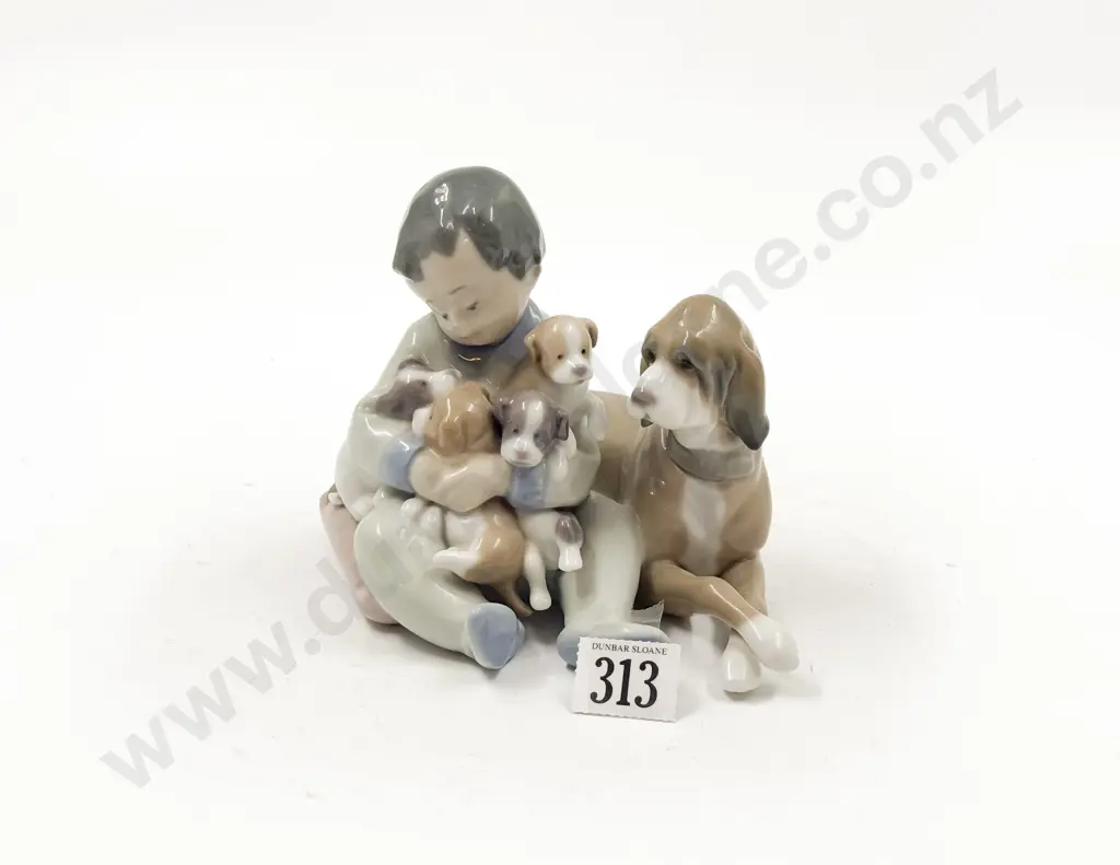 Lladro Group Figure "New Playmates" with Original Box Image 1++