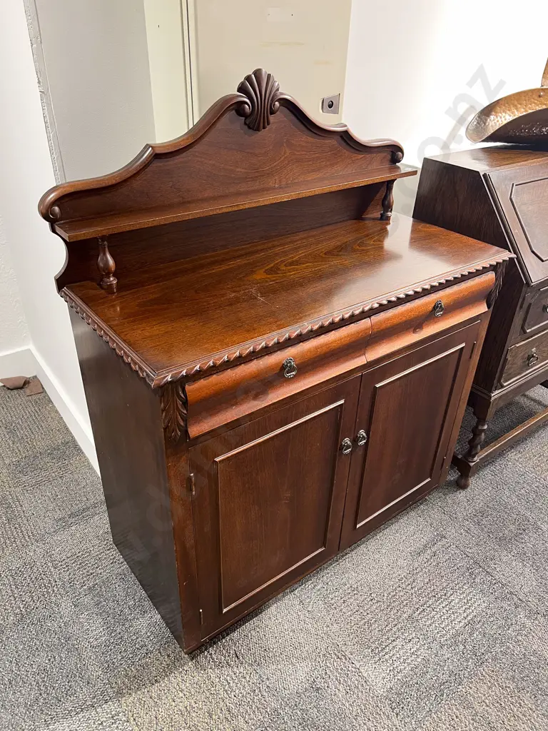 Repro Mahogany Chiffionier Image 1++