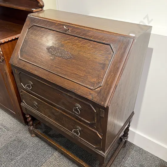 Oak Bureau