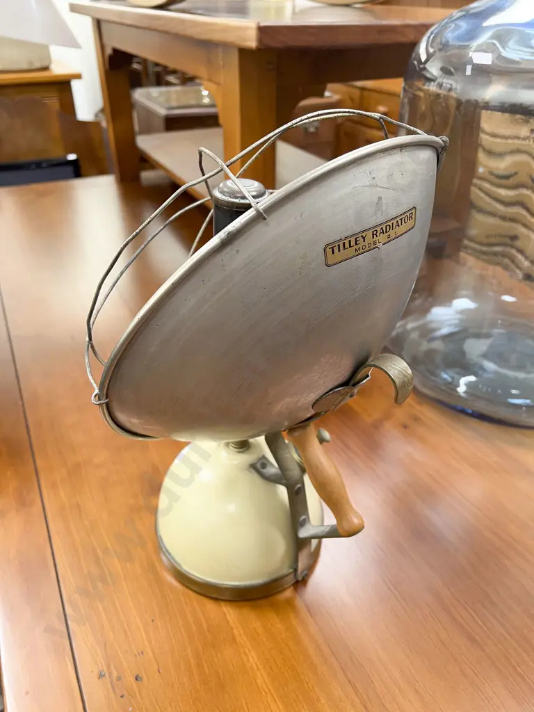 Vintage Tilley Lamp Image 1++