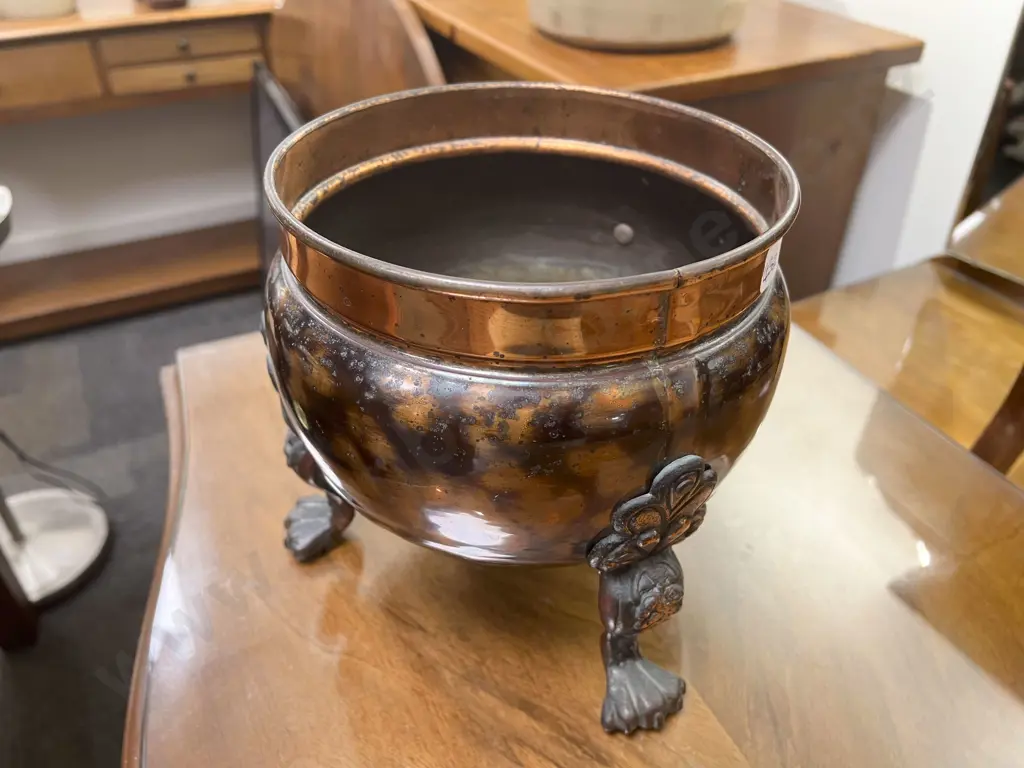 Small Copper Jardiniere Image 1++